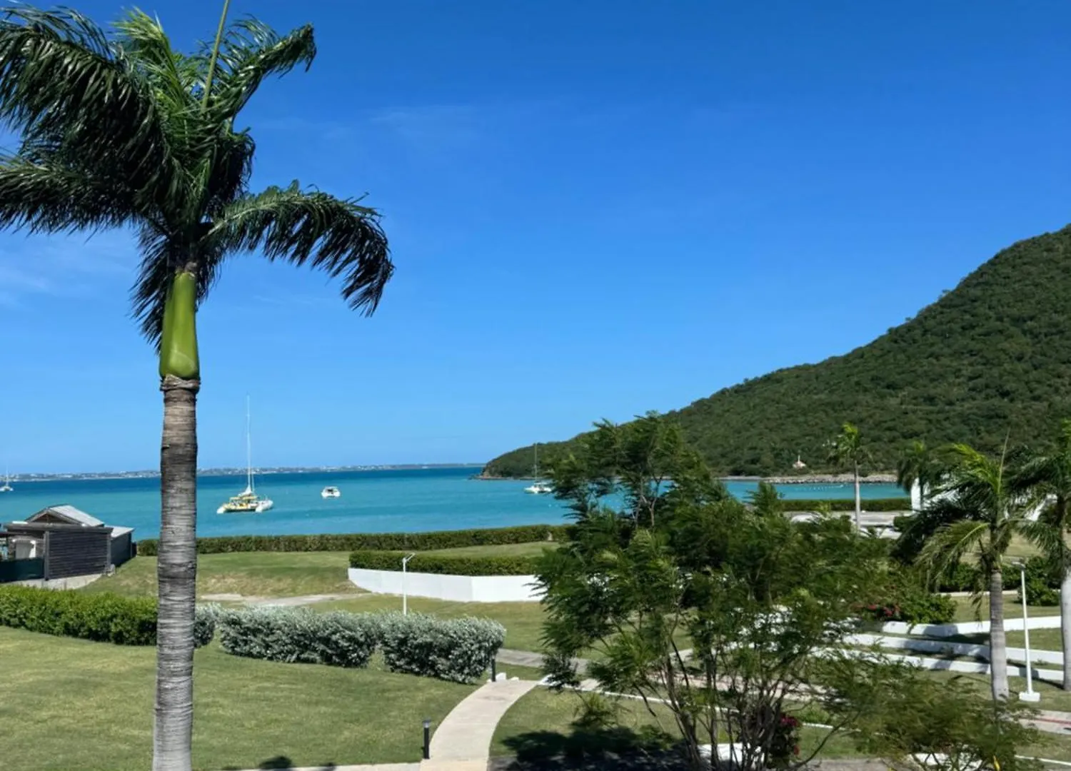Le Domaine Anse Marcel Beach Resort 0*,