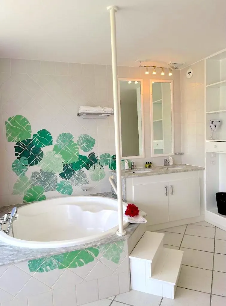 Le Domaine Anse Marcel Beach Resort Aparthotel